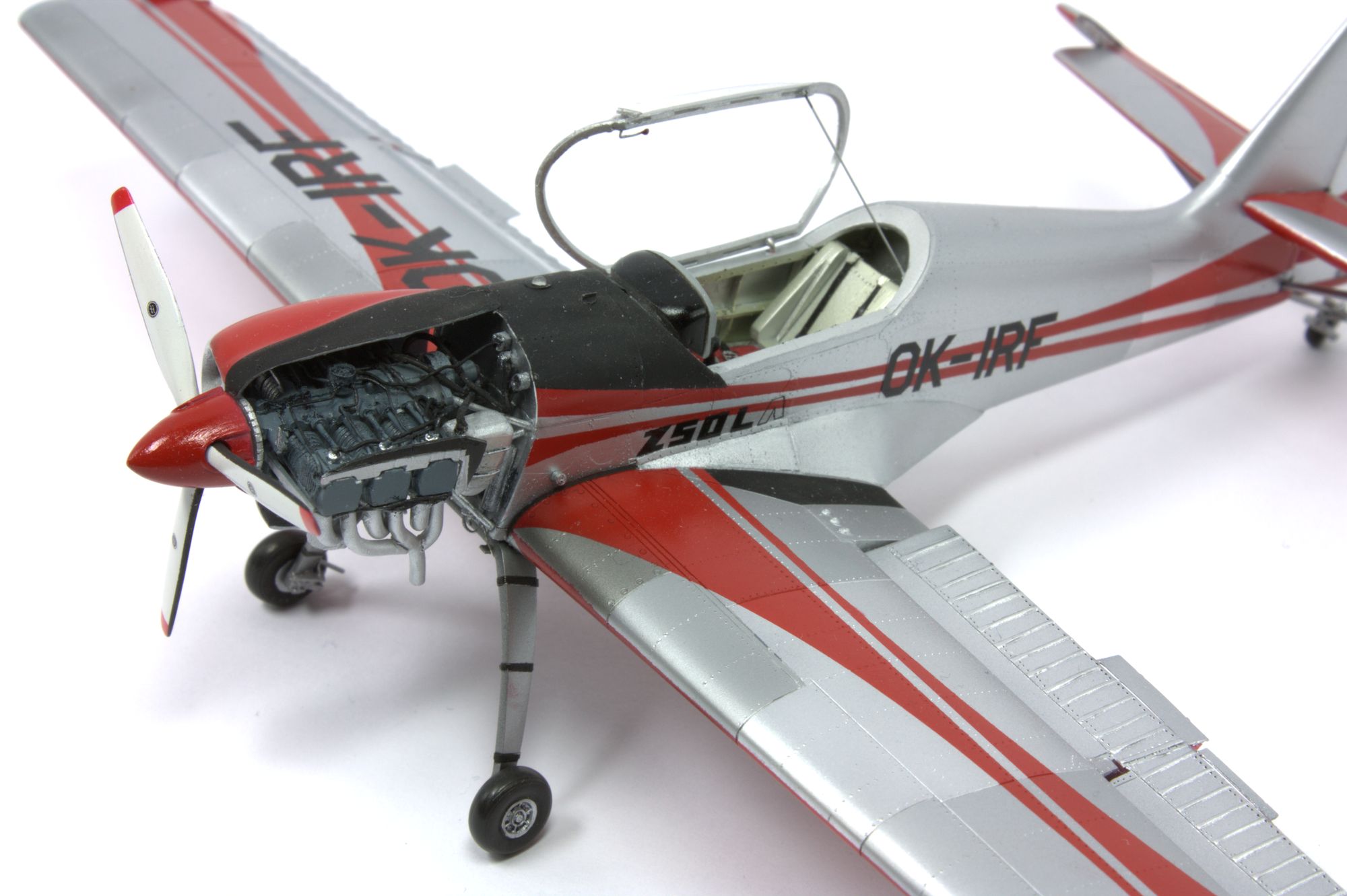 ZLIN Z-50 1/48 Ladislav Hančár