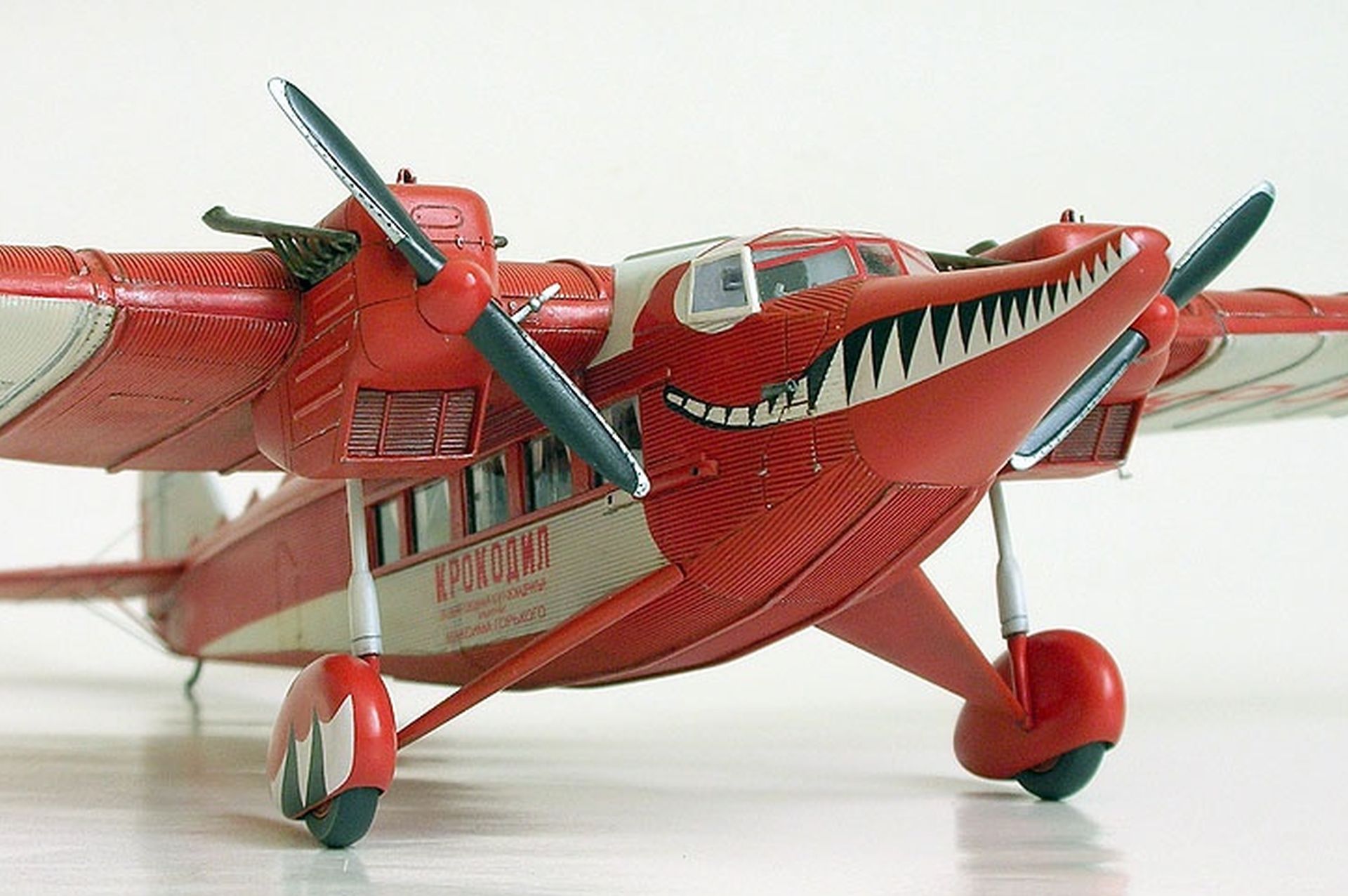 TUPOLEV ANT-9 KROKODIL, AIRKIT 1/72, MICHAIL TOMSKIJ