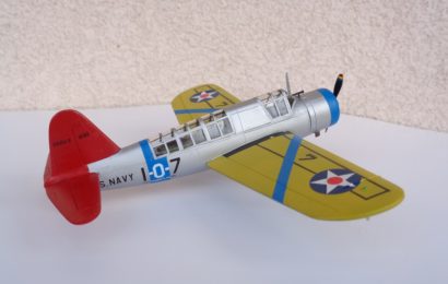 Vought OS2U-1 Kolový 1/72 AZ model