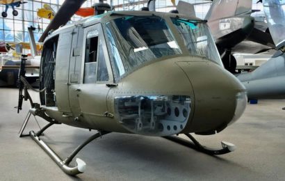 Bell UH-1 walkaround