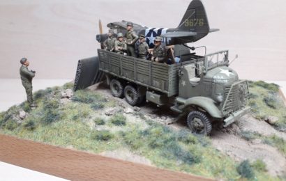 GMC AFKWX 353 C.O.E. cargo a Piper L4H