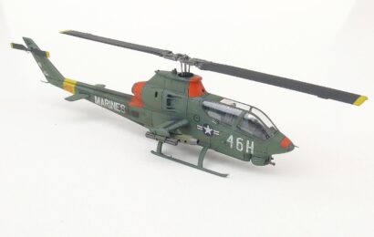 AH-1G Cobra Marines 1/72 Kovozávody Prostějov