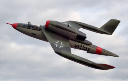 Heinkely He 162 Thomase Brückelta