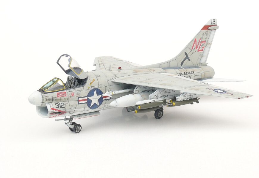 A-7A Corsair II Hobby Boss 1/72