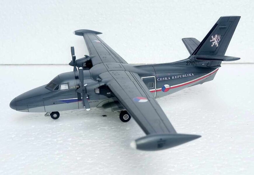 L-410 Turbolet 1/72 Kovozávody Prostějov