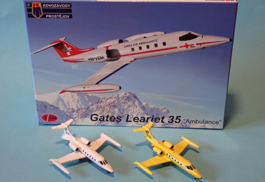 2x Learjet 35 1/144 Kovozávody Prostějov
