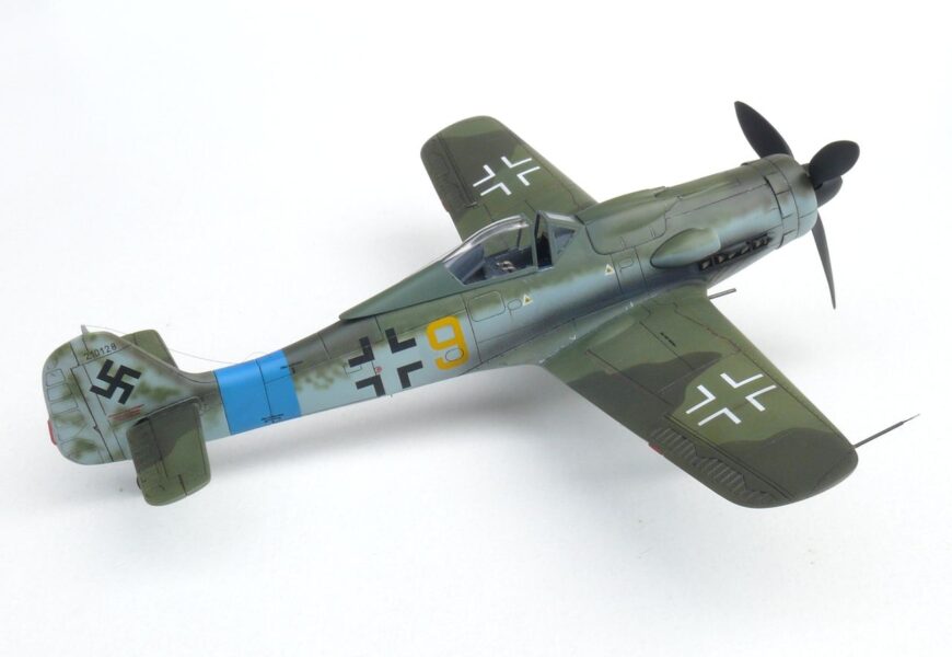 Focke-Wulf Fw 190 D-9 1/72 Academy